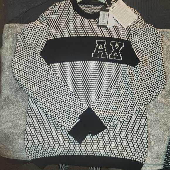 A/X - Picture 2 of 3